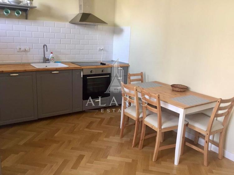 Apartament cu o cameră, Ultracentral, Piața Victoriei