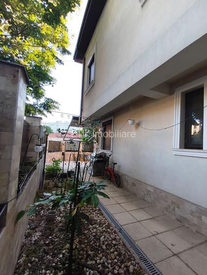 Casa 2016 Tomis 1, curte libera 80 mp pt. 2 mașini+grătar, pergola el. - 9
