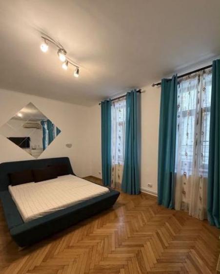 Închiriere Apartament 2 camere în Dacia, PIATA ROSETTI, SEMIDECOMANDAT, CENTRALA