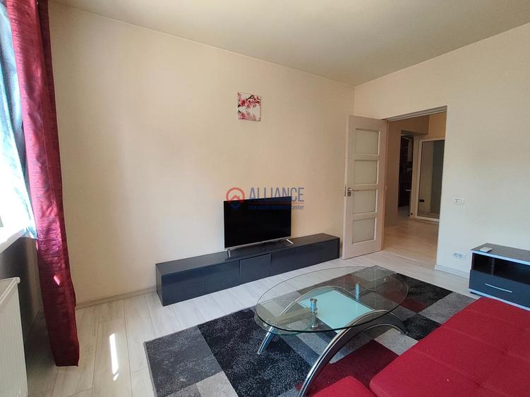 CENTRU TOMIS MALL - 2 Camere stradale in vila interbelica !