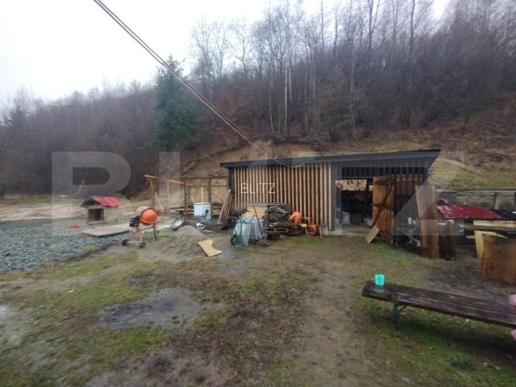 Casa 2 nivele, 6 camere, 150 mp utili, teren 3300 mp, zona Mijloceni Bargaului - 3