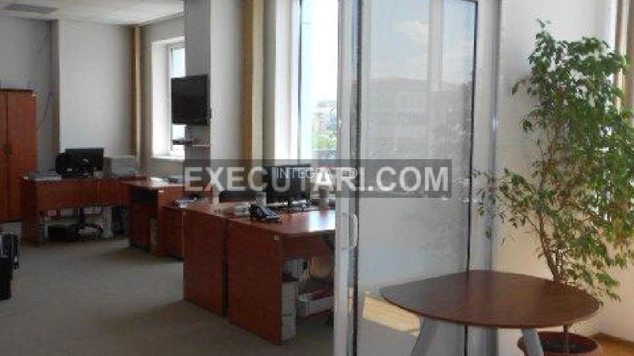 SIBIU - CENTRAL - IMOBIL P+3 - COMERCIAL / BIROURI - 5,500 MP - 7