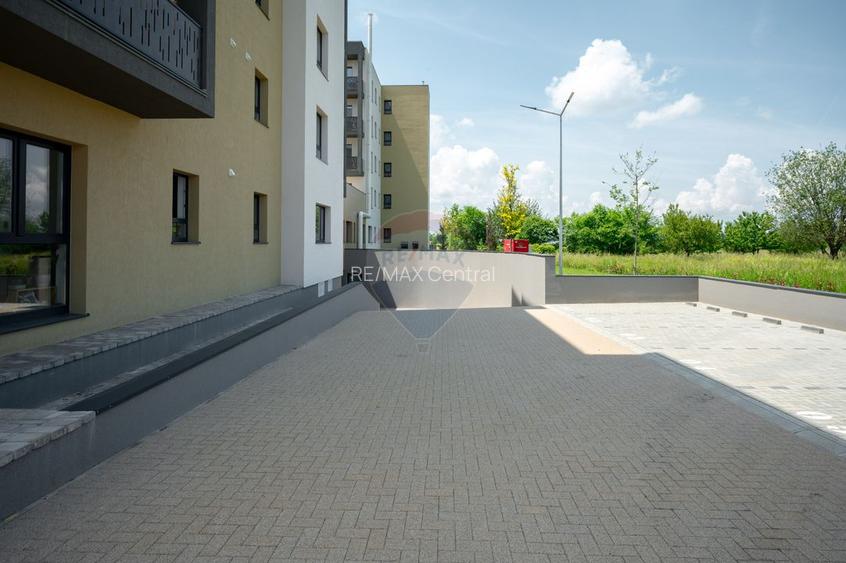 NOU! Apartament 2 camere cu boxa și parcare subterană - 21