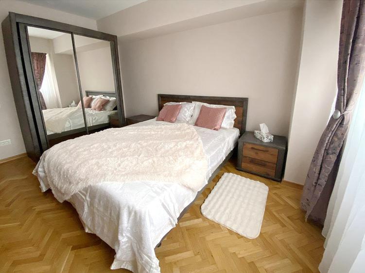 Apartament de vanzare Piata Victoriei Titulescu, parc Kiseleff si metrou la 450m
