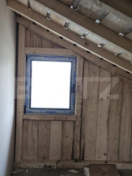 Casa frumoasa cu 3 camere in Ciurbesti