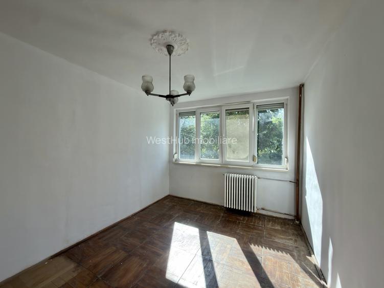 Apartament 2 camere, decomandat, etaj 2, zona Sagului - 3