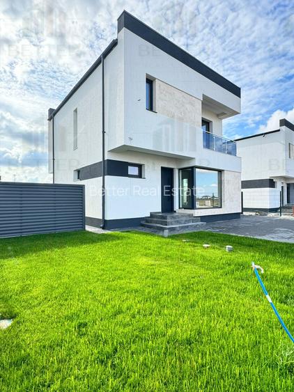 Casa individuala - 4 Camere | Ansamblu  rezidential - Asfalt - 300 m STV - 3