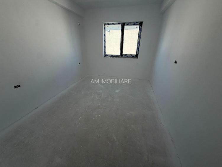 CASA DUPLEX, TOATE UTILITATILE, STRADA ASFALTATA, COMISION 0%