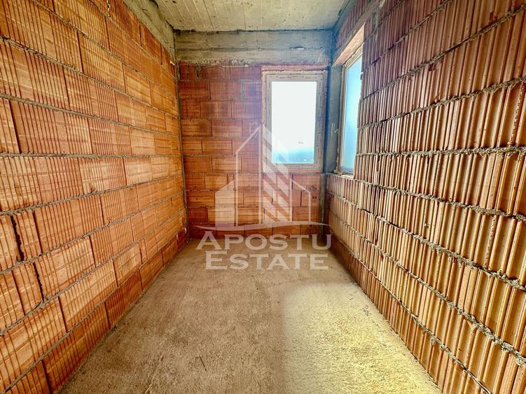 Casa noua individuala cu 4 camere si 3 bai, Giroc - Unitatea Militara