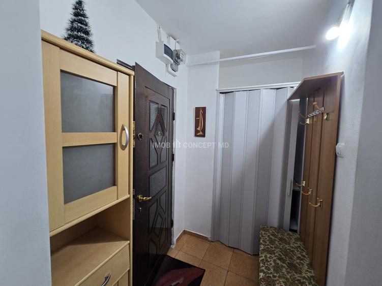 INCHIRIERE GARSONIERA moderna  in Ploiesti, zona Baraolt