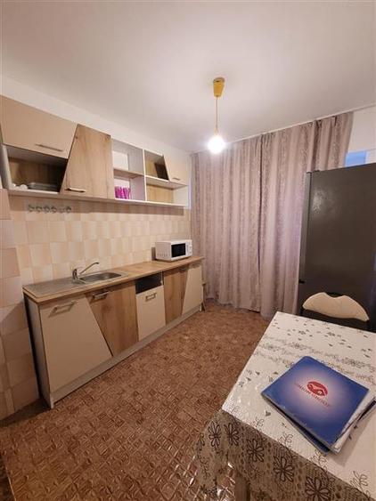 Apartament 2 Camere Decomandat, Bine Pozitionat, Mangalia