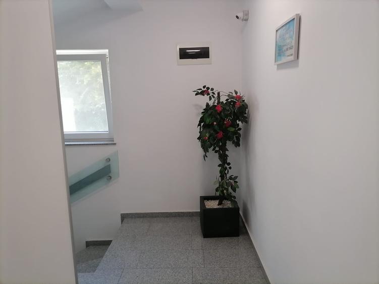 Garsoniera moderna, zona Inel2, etajul 1, centrala proprie