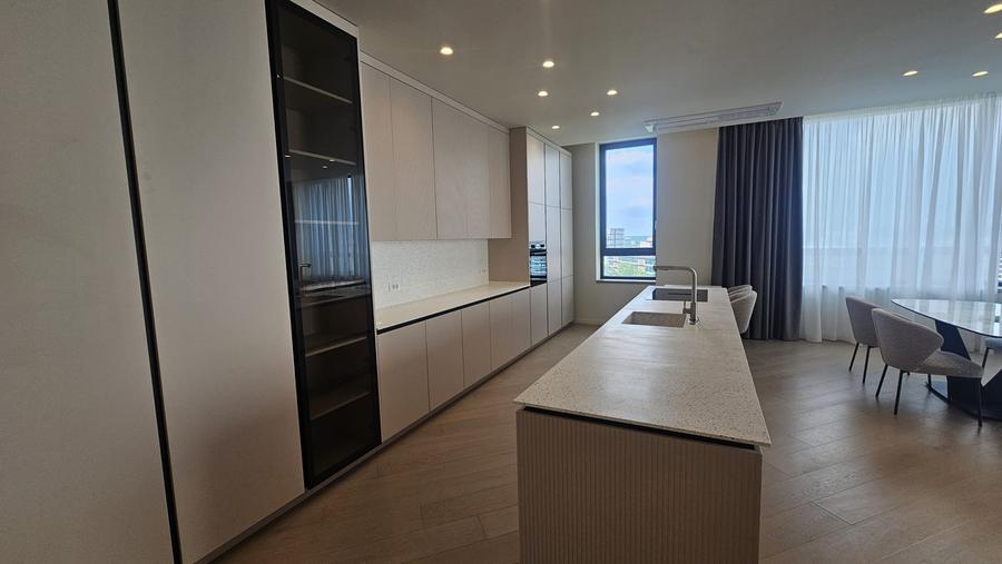Penthouse langa Marriot Floreasca, nou, prima inchiriere, garaj subteran