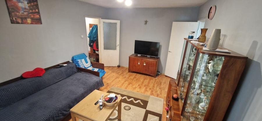 Apartament 2 camere, 41 mp, zona Craiovita Noua