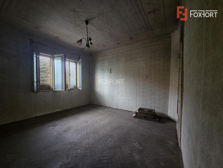 Casa individuala de vanzare cu 2 camere, in Arad, zona Lebada, Teren 280 mp - 9