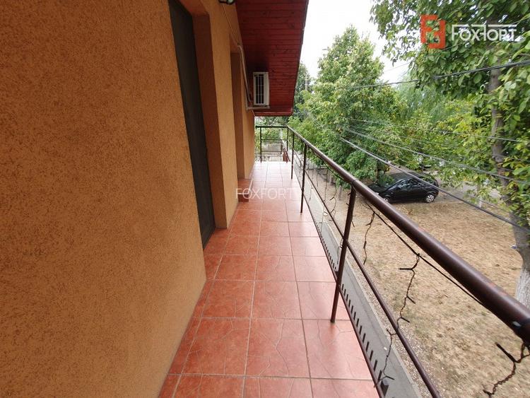 Oportunitate de investitie: 2 case total 8 camere si SAD - Freidorf - 17