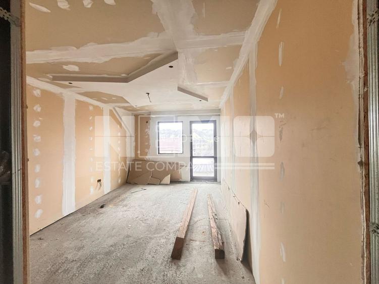 Vanzare/Inchiriere Penthouse +Pod  6 Camere 227 Mp I Suceava/Scheia - 2