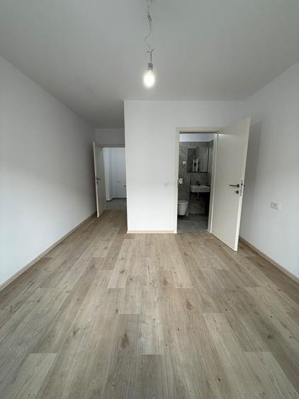 Apartament 3 camere etaj 2/3