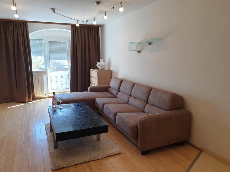 UNIRII - TRAIAN, 2 CAMERE MOBILAT LUX, ETAJUL 2, VEDERE FATA