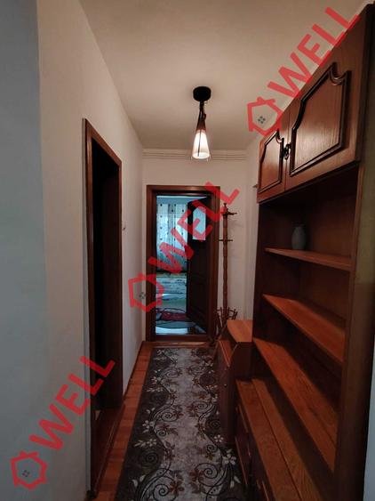 De vânzare apartament cu 3 camere în Sfântu Gheorghe, pe strada Sporturilor!