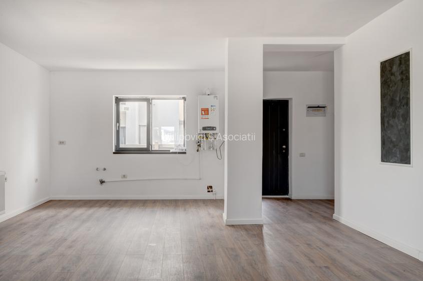 DOMNESTI - INTRAREA FOISORULUI, VILA 245 MP TOTAL, LOT 357 MP! - 37
