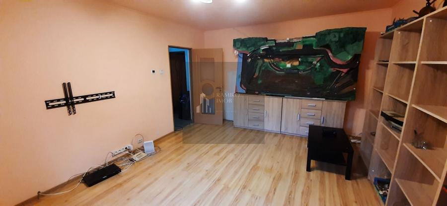 Apartament 3 camere, decomandat, 13 Septembrie