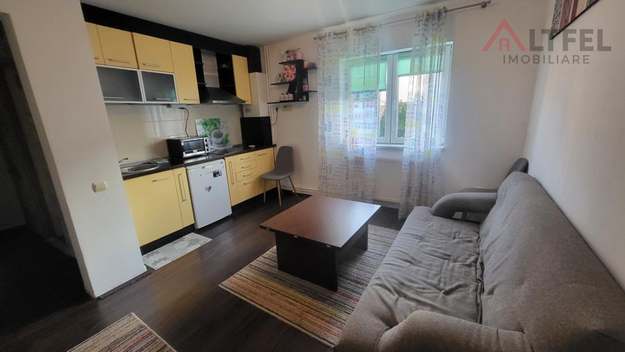 Mansarda 2 camere 50 mp utili de inchiriat pe Mihai Viteazul