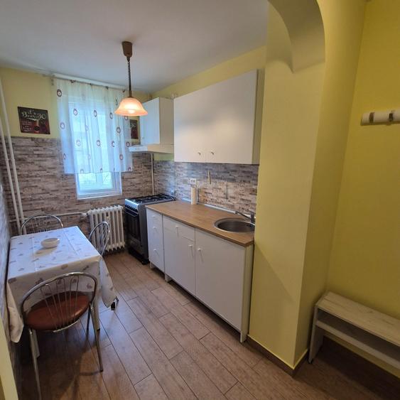 Dr. Taberei - Afi Cotroceni, str. Sibiu, 2 camere, mobilat, balcon mare