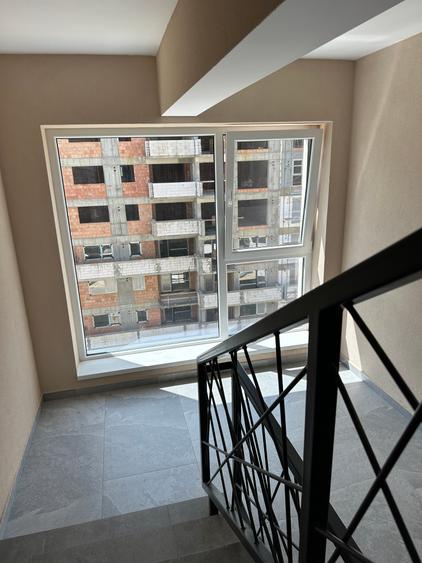 Studio, 63 mp +  8 mp balcon TVA 21% inclus, 2027