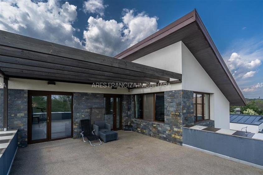 LAGUNA VERDE,VILA ,7 CAMERE,498 MP,TEREN 1000 MP,LANGA LAC SI PADURE - 37