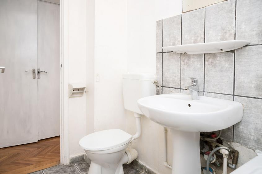 De vanzare 2 camere Titan | Etaj 3 | metrou Costin Georgian |  COMISION 0%