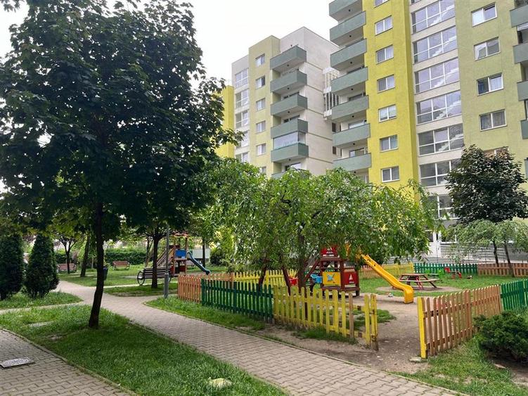 Apartament 2 camere Top City cu boxa Coresi
