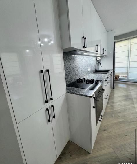 DECEBAL,locatie premium, parcare subterana, metrou,renovat lux ,monolit,stradal
