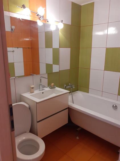 Închiriere Apartament 3 camere în Stefan cel Mare Mobilat Si Utilat