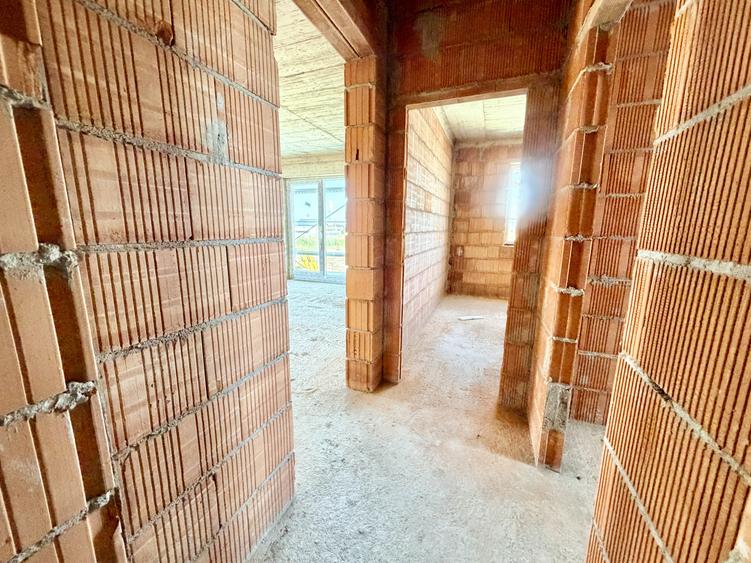 Comision 0% Apartament 2 camere | Et 1 | Zona Kaufland | Mosnita Noua