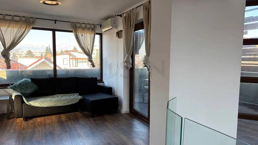 REV2005473 Vila 5 camere l Sector 1 Baneasa l complet utilata