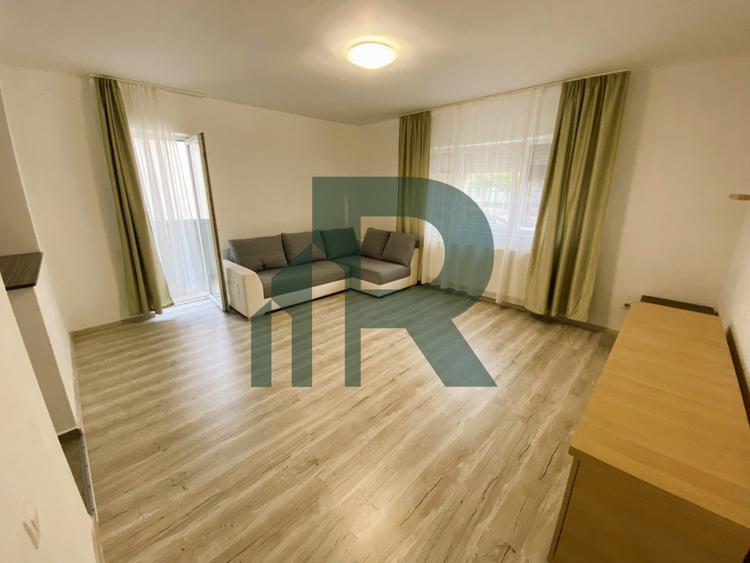 Apartament decomandat cu 2 camere si balcon in Cartierul Lazaret