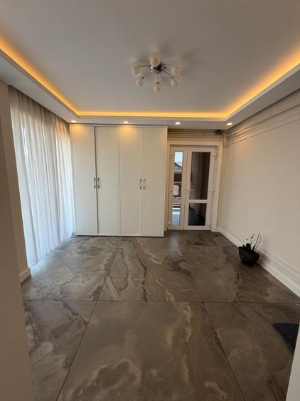Apartament de lux, 200 mp, etaj intermediar, Radauti