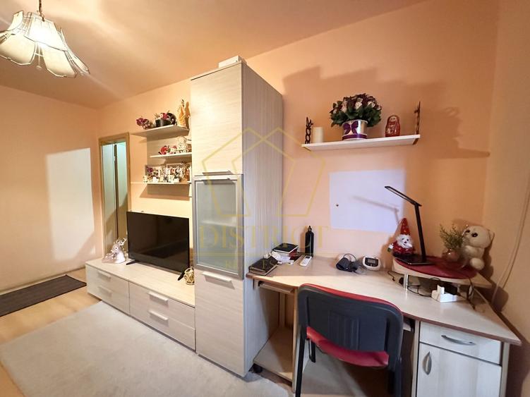 Apartament cu 3 camere | Calea Sagului