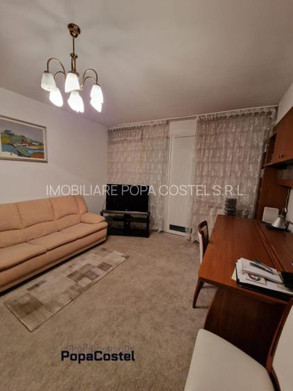 Calea Victoriei - Centrul Istoric 4 camere spațioase etaj 3/6, imobil 1979 - 8