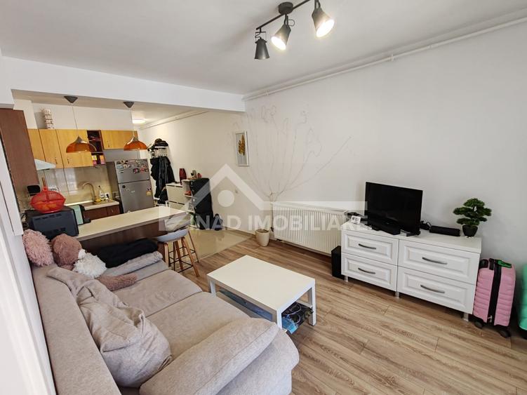 Apartament cu 2 camere, 2 balcoane, parcare, Zorilor Str.Mircea Eliade