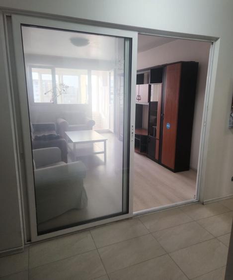 Apartament 3 camere | Favorit | Etaj 8/10 | Complet mobilat | 50m de metrou