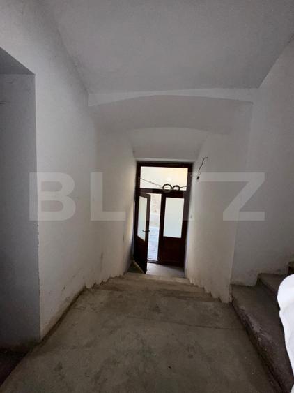 Clădire istorică P+E ultracentral Bistrița – vad comercial excelent, 216 mp util