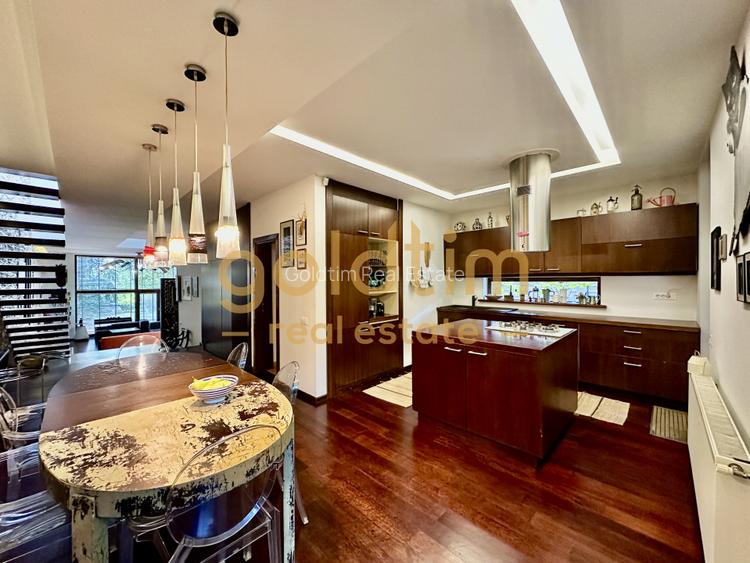 VILĂ  SUPERBĂ/MODERNĂ /VEDERE  LAC/GRĂDINĂ LUXURIANTĂ/ZONA LINISTITA/2 PARCARI - 24