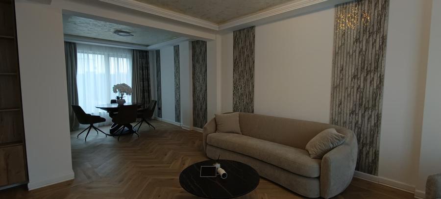 Triplex Rediu cod 159323 tel 07312326666