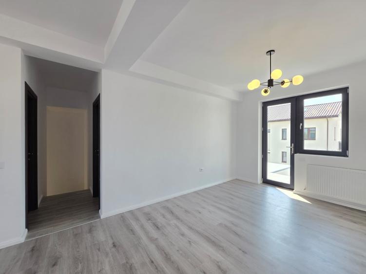 Apartament cu 2 camere si TERASA MARE, etaj 1 - 15 min' distanta de Piata Luica