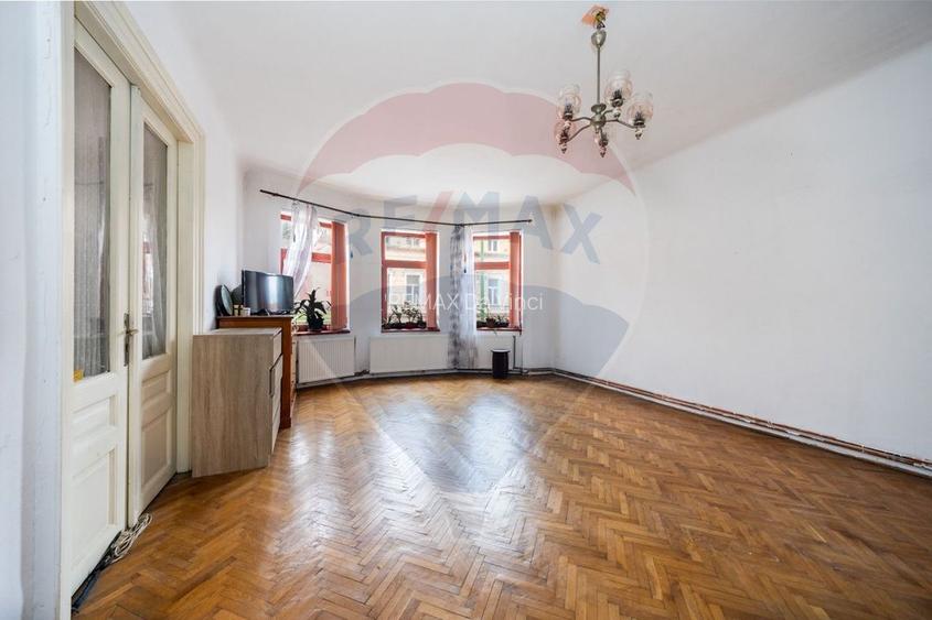 APARTAMENT 3 camere, Etaj 1, Str. Lunga nr 22, Brasov - 2