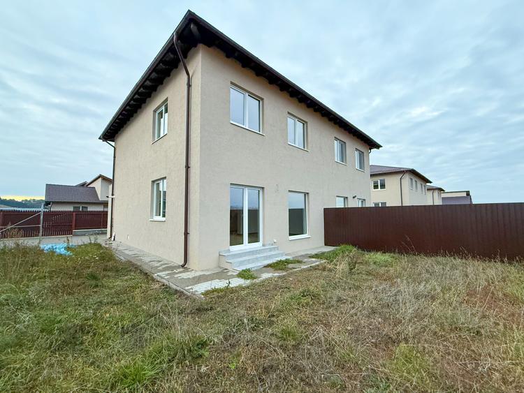 Duplex Sanpetru Toate Utilitatile 119 Utili 292 mp Teren