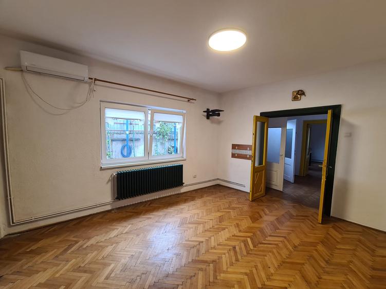Casa de inchiriat in zona Iancului - Matei Voievod