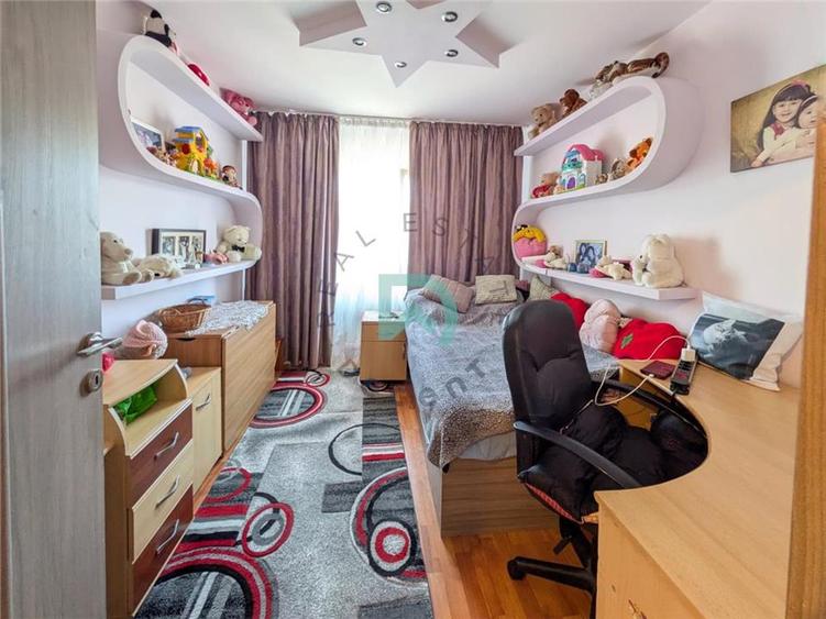 Apartament 3 camere Judetean, Brasov